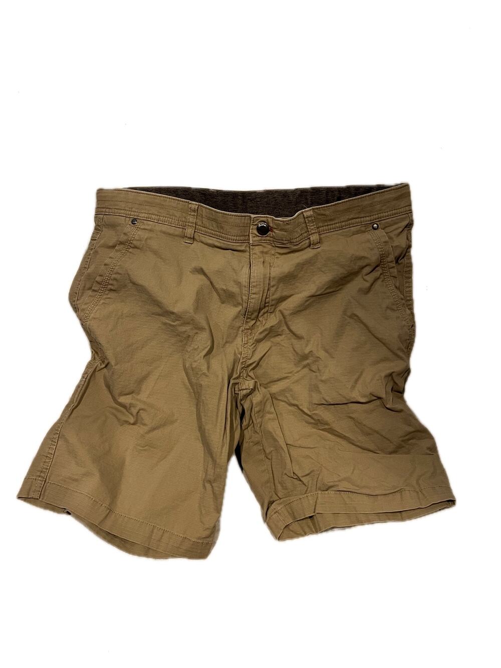 No Label Chino Flat Front Shorts W: 36 I: 8"